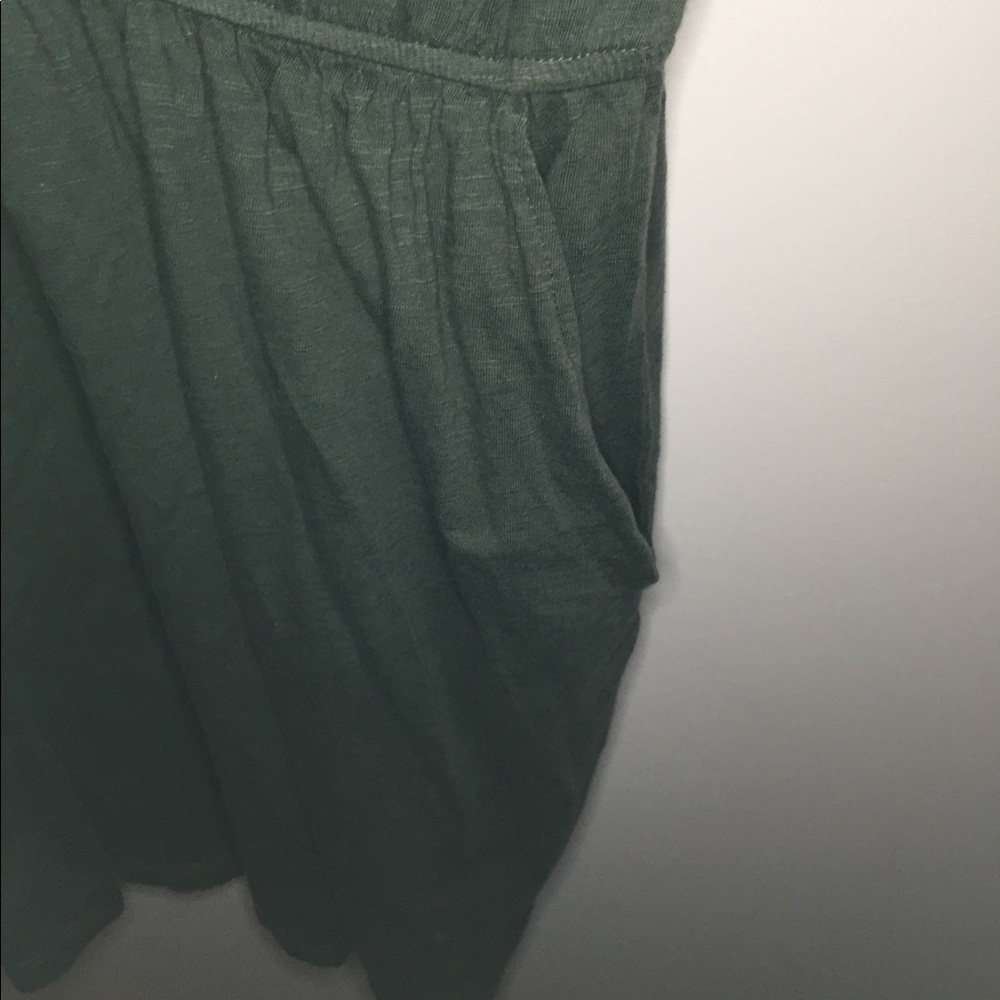 H&M medium green dress with pockets